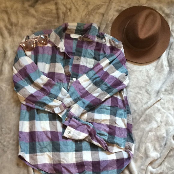 Christopher & Banks Tops - CHRISTOPHER AND BANKS PLAID BUTTON UP
